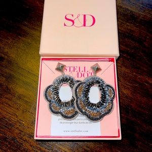 Stella & Dot “Dove” statement earrings